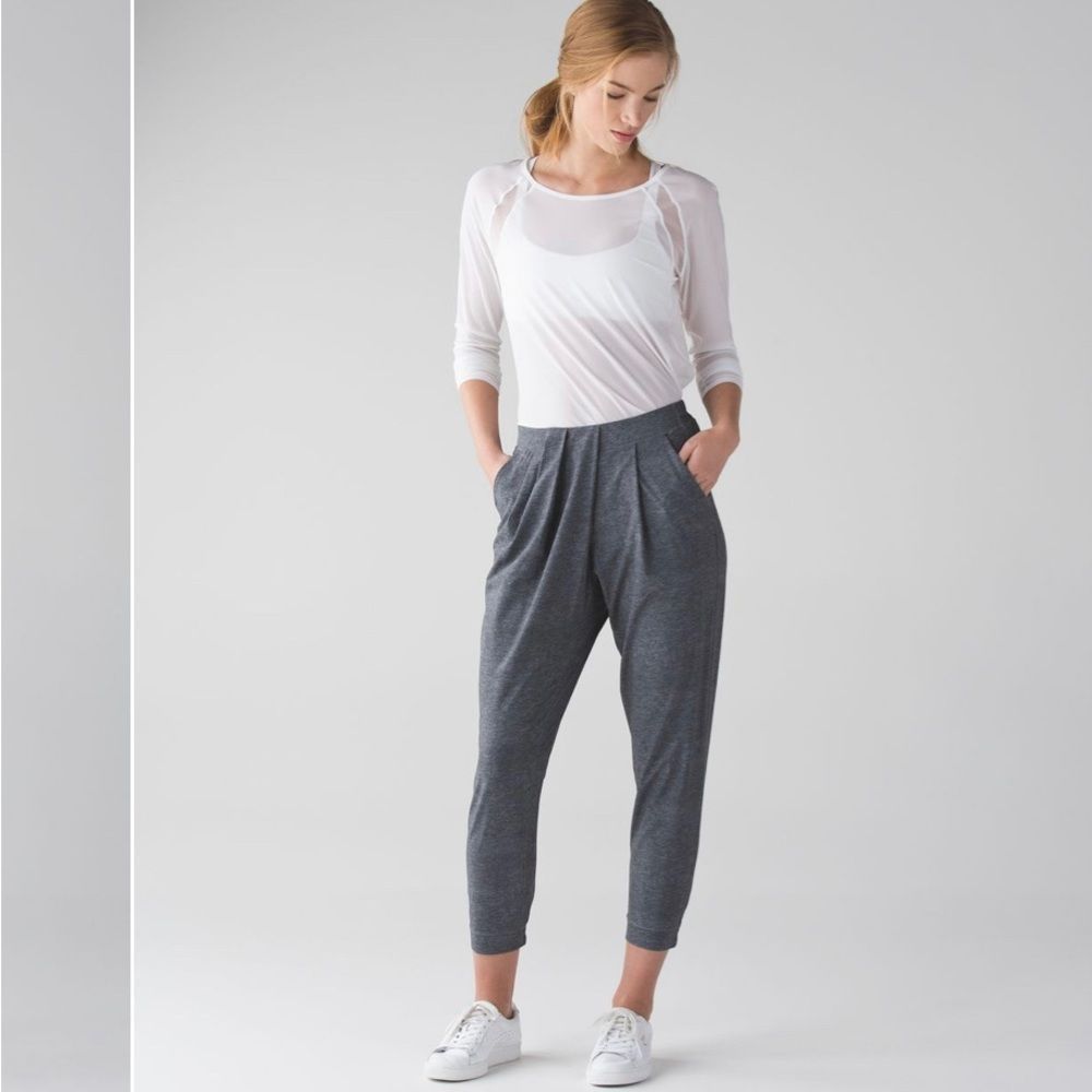 Lululemon &Go Keepsake Pant Joggers Heathered Grey Deep Coal Size 10